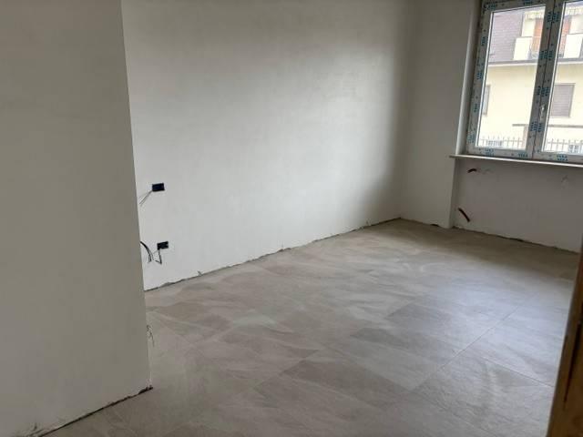 Appartamento in vendita a Vigevano, Lombardia