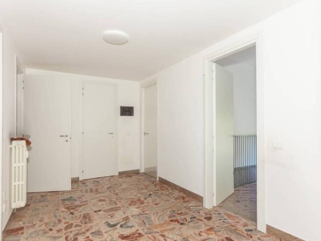 Appartamento in vendita a Vigevano, Lombardia