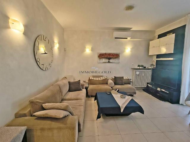 Appartamento in vendita a Vigevano, Lombardia
