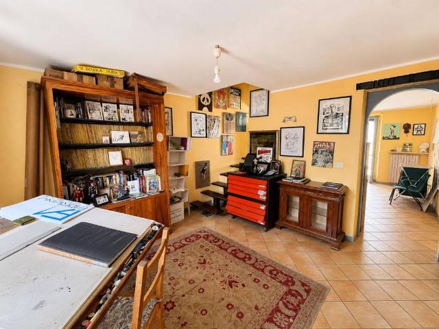 Appartamento in vendita a Vigevano, Lombardia
