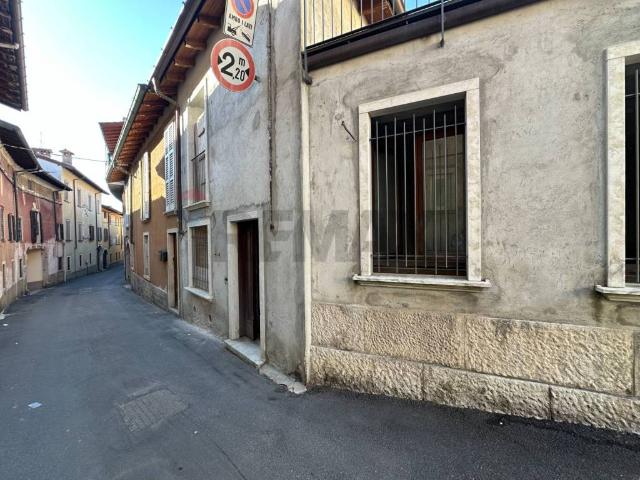 Appartamento in vendita a Comunità Montana del Piambello, Viggiù