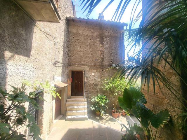 Appartamento in vendita a Vignanello, Lazio