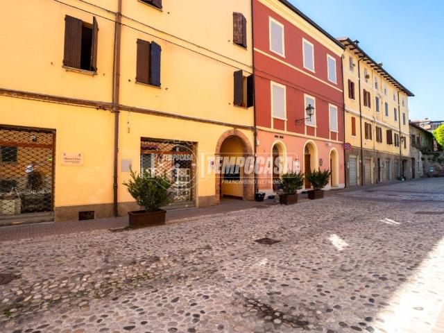 Appartamento in vendita a Unione di comuni Terre di Castelli, Vignola