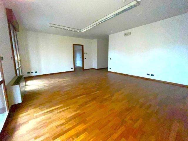 Appartamento in vendita a Unione di comuni Terre di Castelli, Vignola
