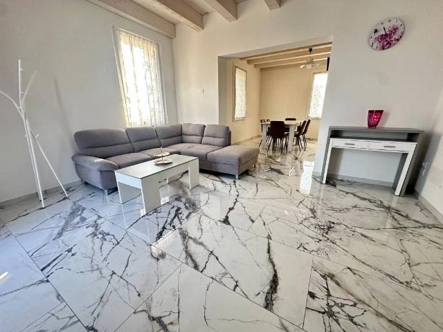 Appartamento in vendita a Unione di comuni Terre di Castelli, Vignola