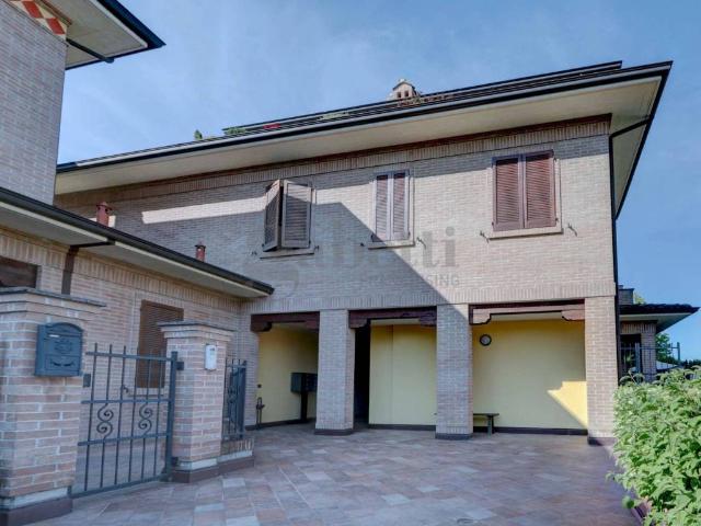 Appartamento in vendita a Unione di comuni Terre di Castelli, Vignola