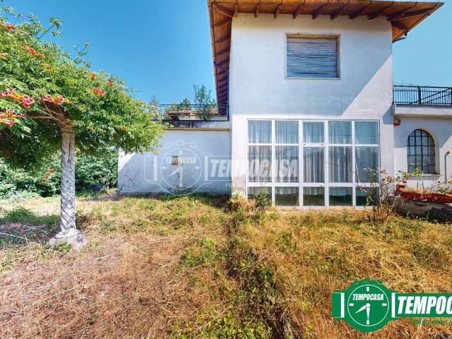 Villa Indipendente in vendita a Piemonte, Alessandria