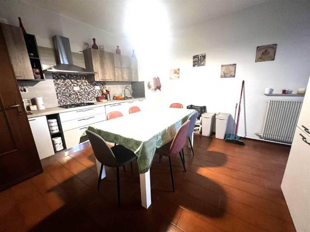 Appartamento in vendita a Vigolzone, Reggio Emilia