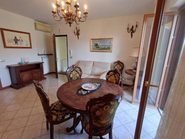 Appartamento in vendita a Vigolzone, Piacenza