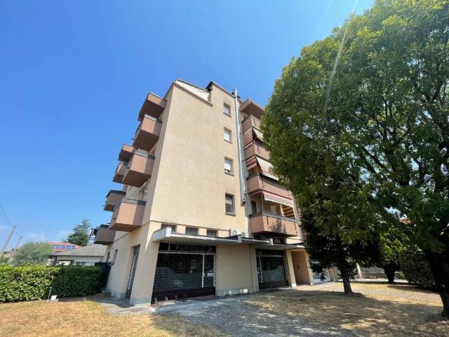 Appartamento in vendita a Villa Cortese, Milano