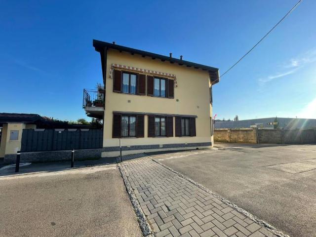Appartamento in vendita a Villa Cortese, Milano
