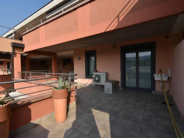 Appartamento in vendita a Villa D'adda, Lombardia