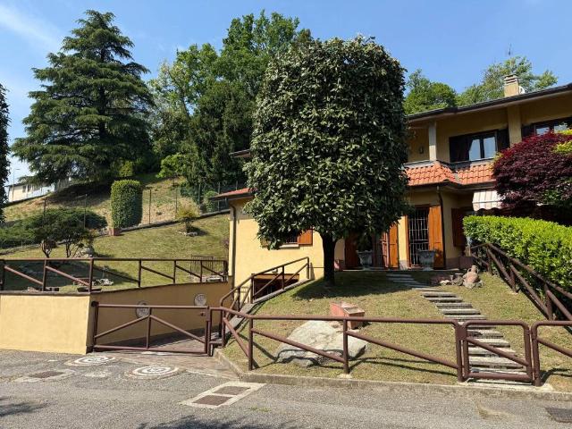 Appartamento in vendita a Monte Cucco, Villa D'adda
