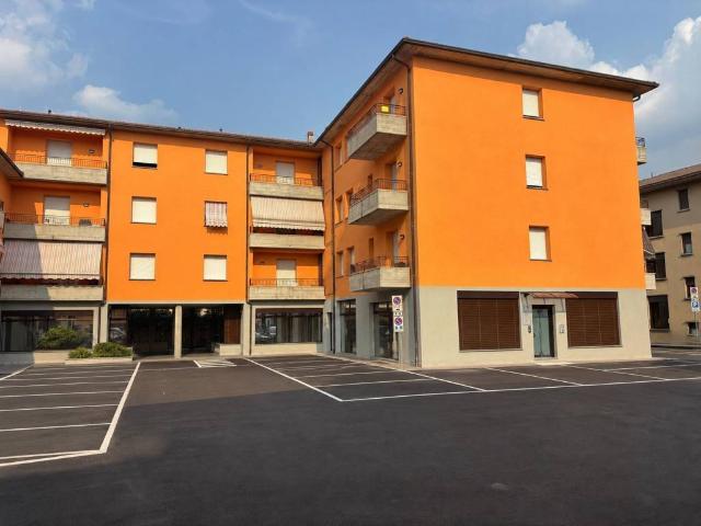 Appartamento in vendita a Bruntino, Villa D'almè