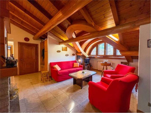 Appartamento in vendita a Comunità montana della Valchiavenna, Villa Di Chiavenna