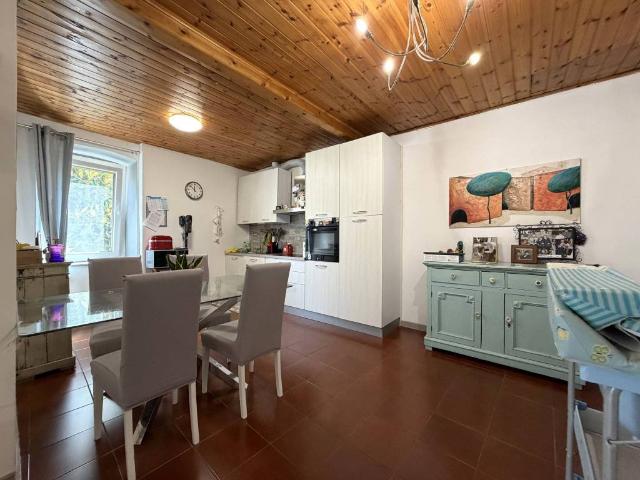 Appartamento in vendita a Villa Di Serio, Lombardia