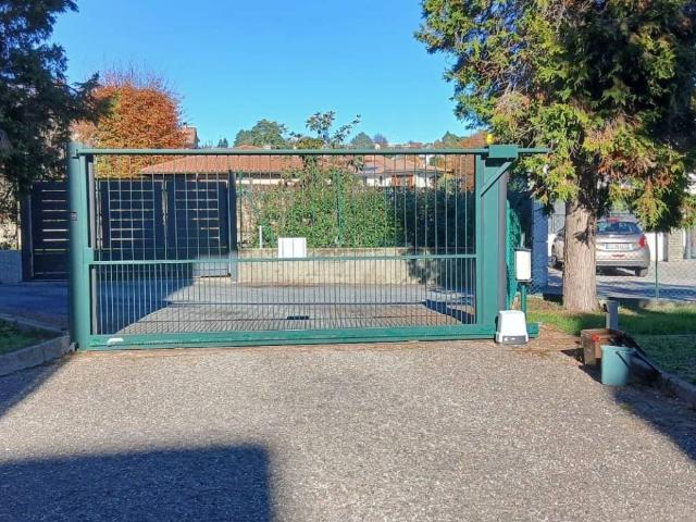 Appartamento in vendita a Maccio, Villa Guardia