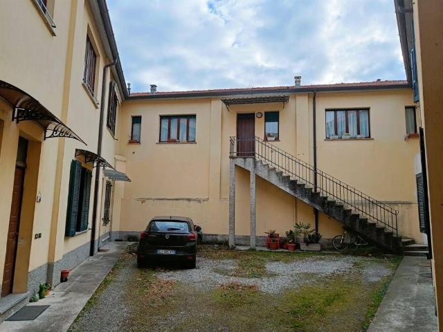 Appartamento in vendita a Maccio, Villa Guardia