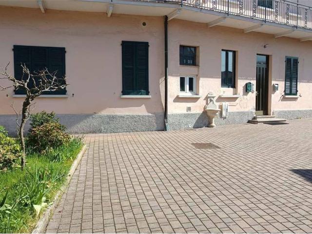 Appartamento in vendita a Maccio, Villa Guardia