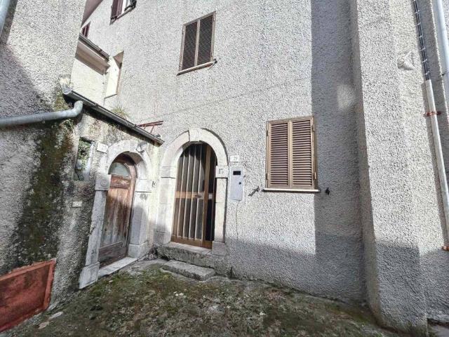 Appartamento in vendita a Villa Latina, Lazio