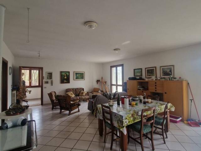 Appartamento in vendita a Lusignana, Villa Minozzo
