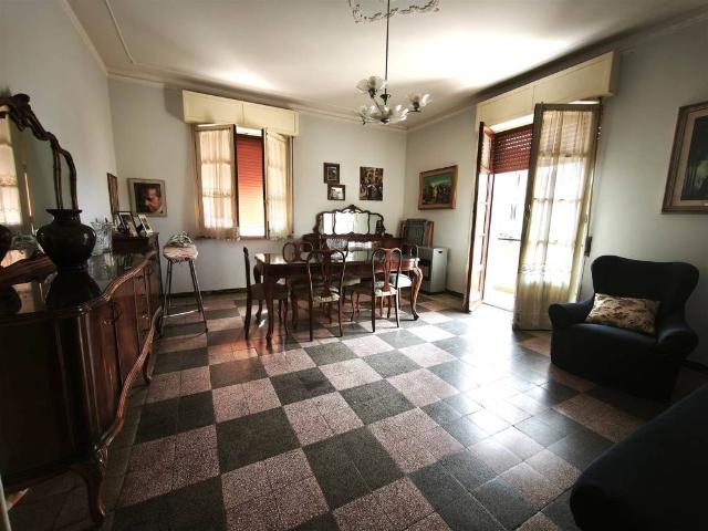 Appartamento in vendita a Calabria, Reggio Calabria
