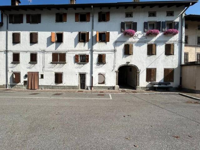 Appartamento in vendita a Villa Santina, Friuli-Venezia Giulia