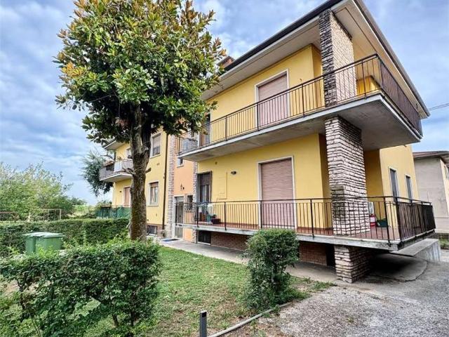 Appartamento in vendita a Villafranca Di Verona, Veneto