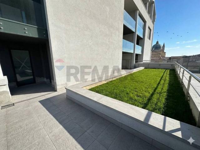 Appartamento in vendita a Villafranca Di Verona, Veneto