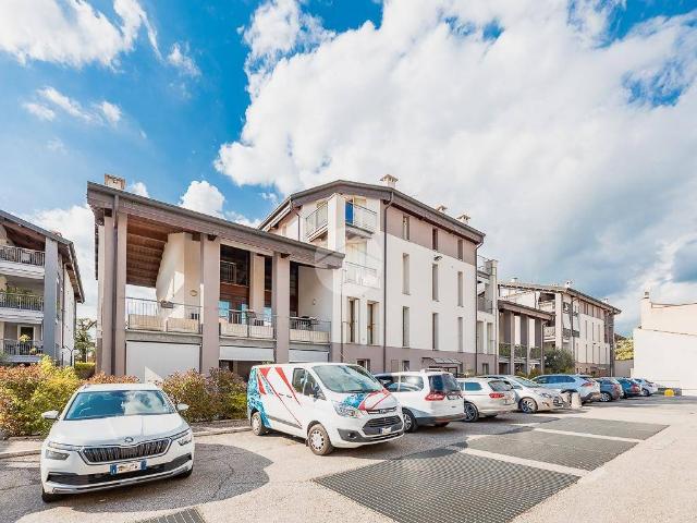 Appartamento in vendita a Villafranca Di Verona, Veneto