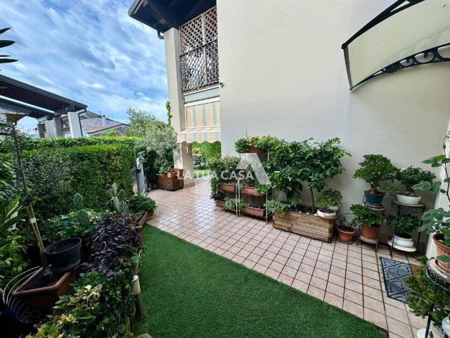 Appartamento in vendita a Villafranca Di Verona, Veneto