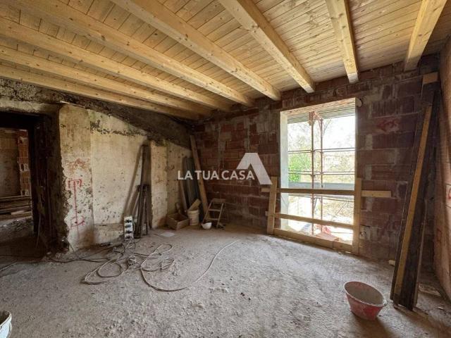 Appartamento in vendita a Villafranca Di Verona, Veneto