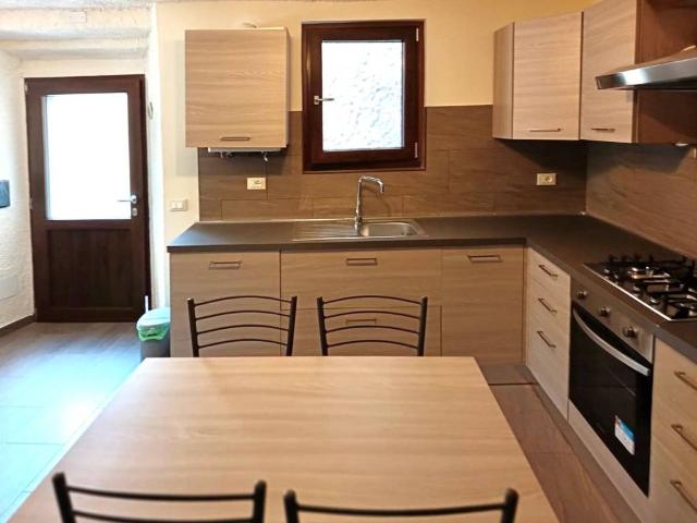Appartamento in vendita a Villalago, Abruzzo