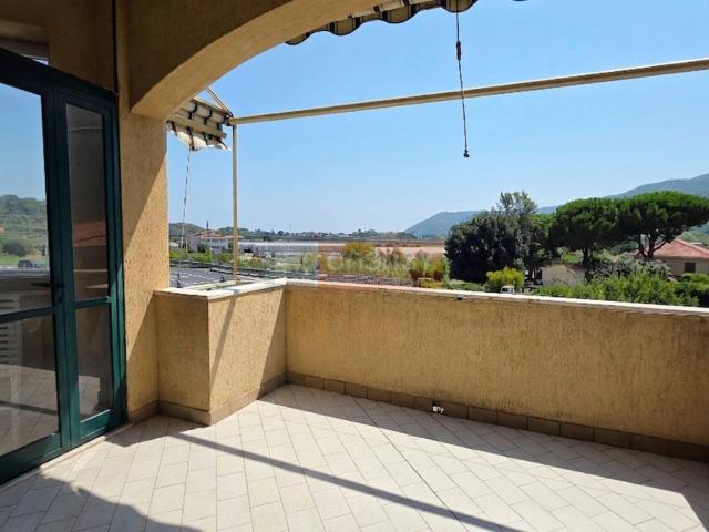 Appartamento in vendita a Villanova D'albenga, Liguria