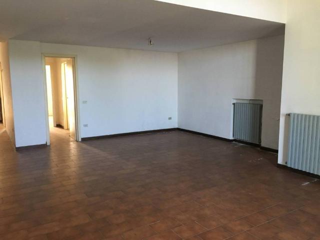 Appartamento in vendita a Villanova Sull'arda, Reggio Emilia