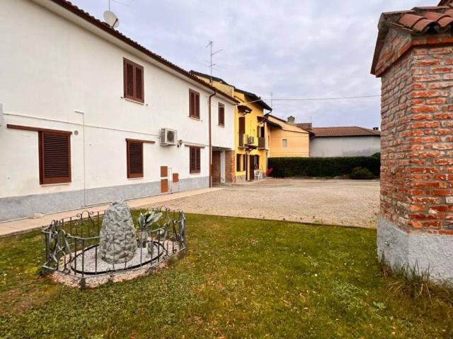 Appartamento in vendita a Villanterio, Lombardia