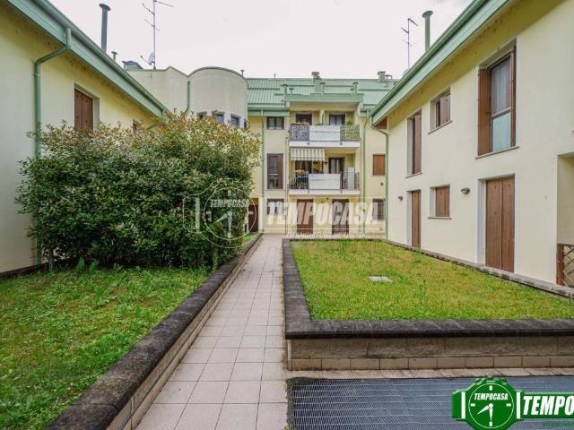 Appartamento in vendita a Villanterio, Lombardia