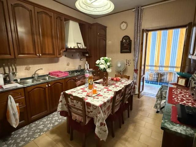 Appartamento in vendita a Villaricca, Napoli