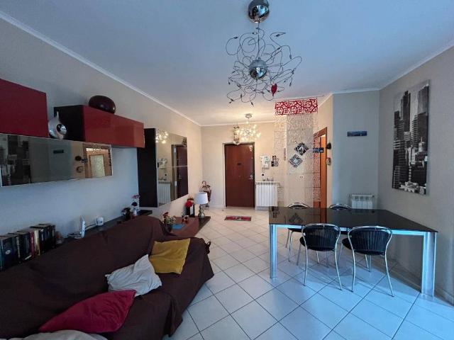 Appartamento in vendita a Villaricca, Campania