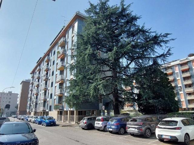 Appartamento in vendita a Sant'Alessandro, Villasanta