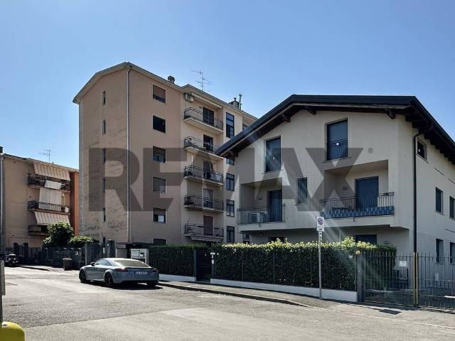 Appartamento in vendita a Sant'Alessandro, Villasanta
