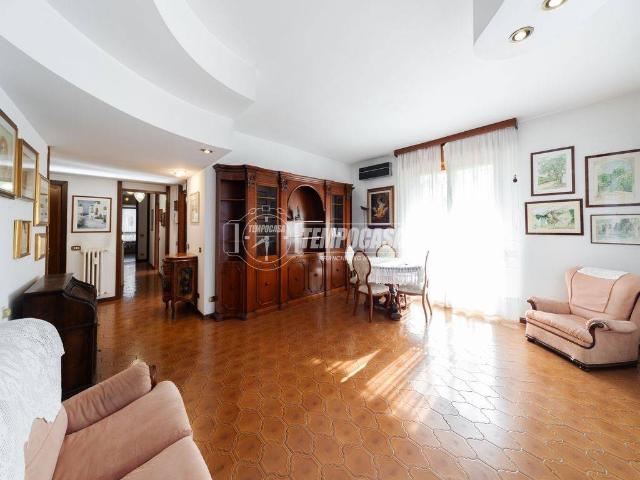 Appartamento in vendita a Sant'Alessandro, Villasanta