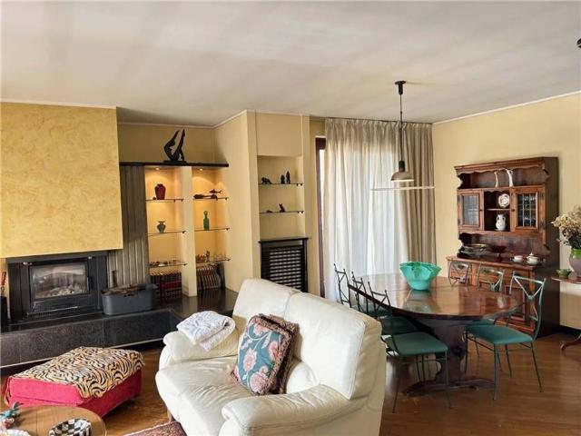 Appartamento in vendita a Villongo, Bergamo