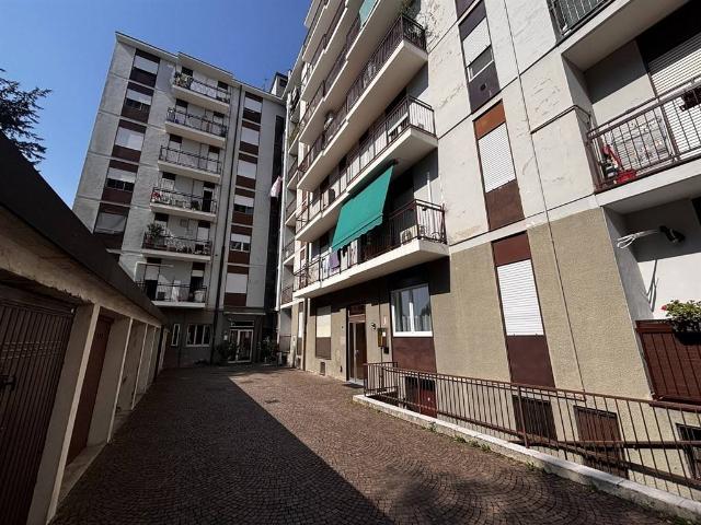 Appartamento in vendita a Oreno, Vimercate