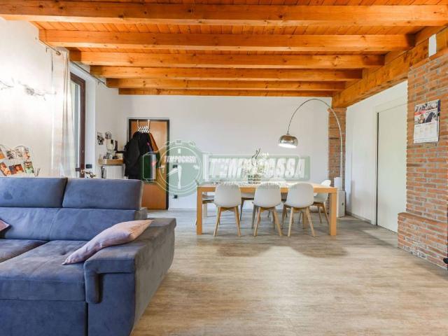 Appartamento in vendita a Cascina San Paolino, Vimercate