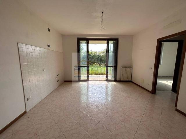 Appartamento in vendita a Oreno, Vimercate