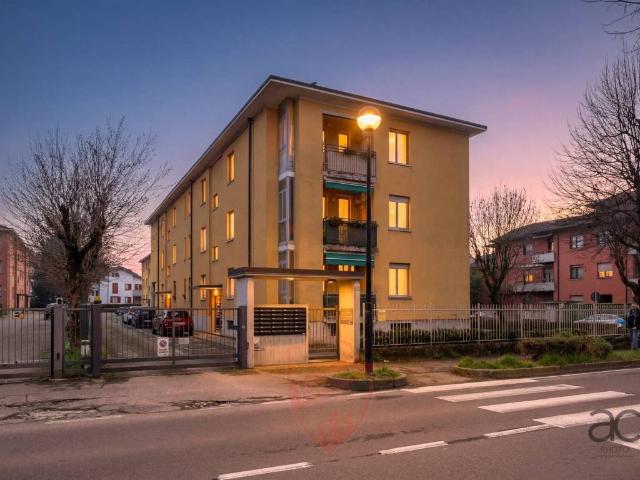 Appartamento in vendita a Oreno, Vimercate