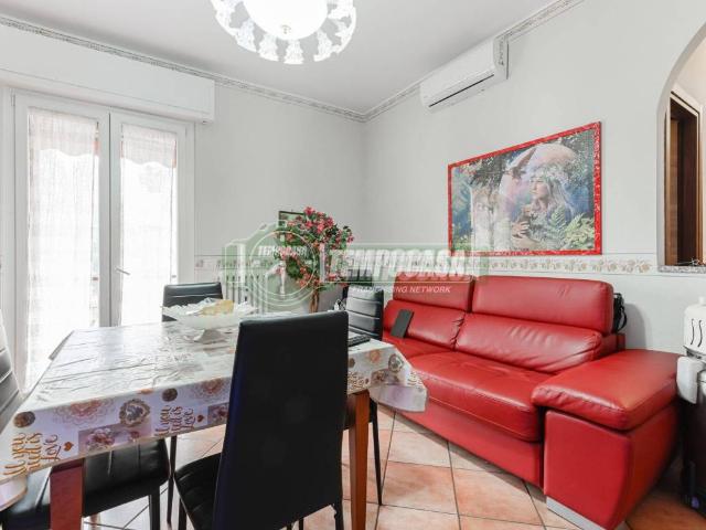 Appartamento in vendita a Oreno, Vimercate