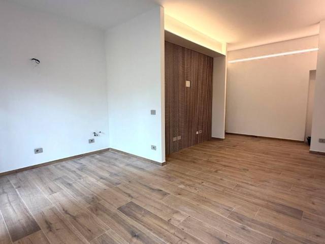 Appartamento in vendita a Vimodrone, Milano