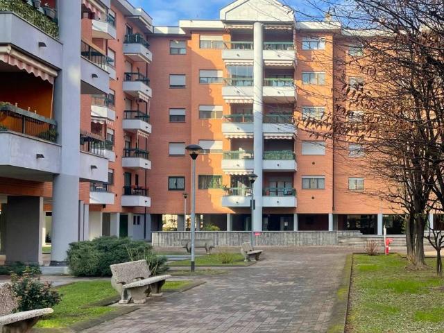 Appartamento in vendita a Vimodrone, Milano